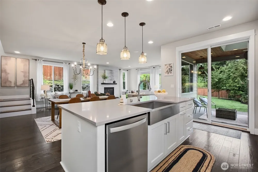 31327 43rd Place SW Federal Way, WA 98023