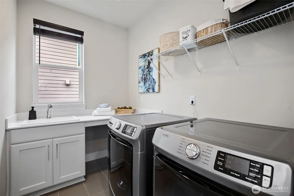 31327 43rd Place SW Federal Way, WA 98023