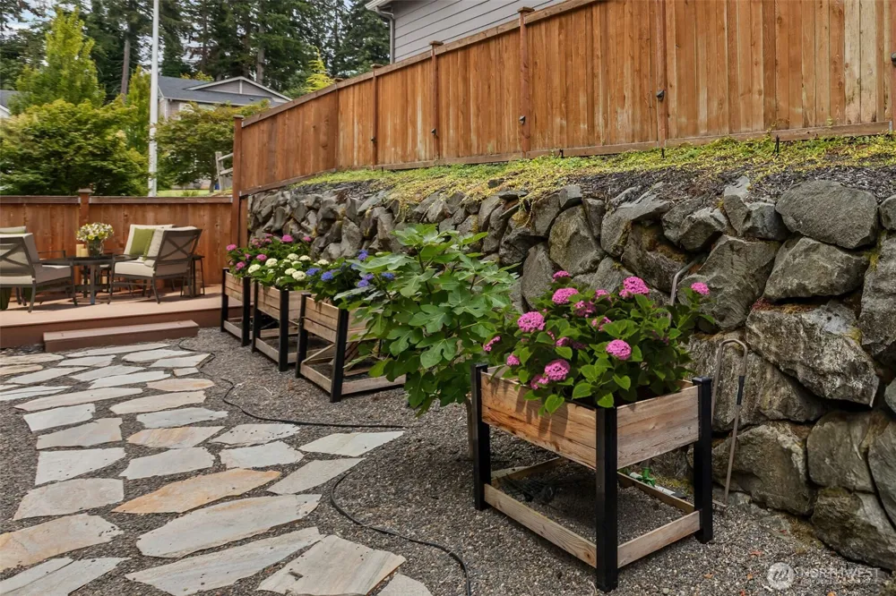 31327 43rd Place SW Federal Way, WA 98023