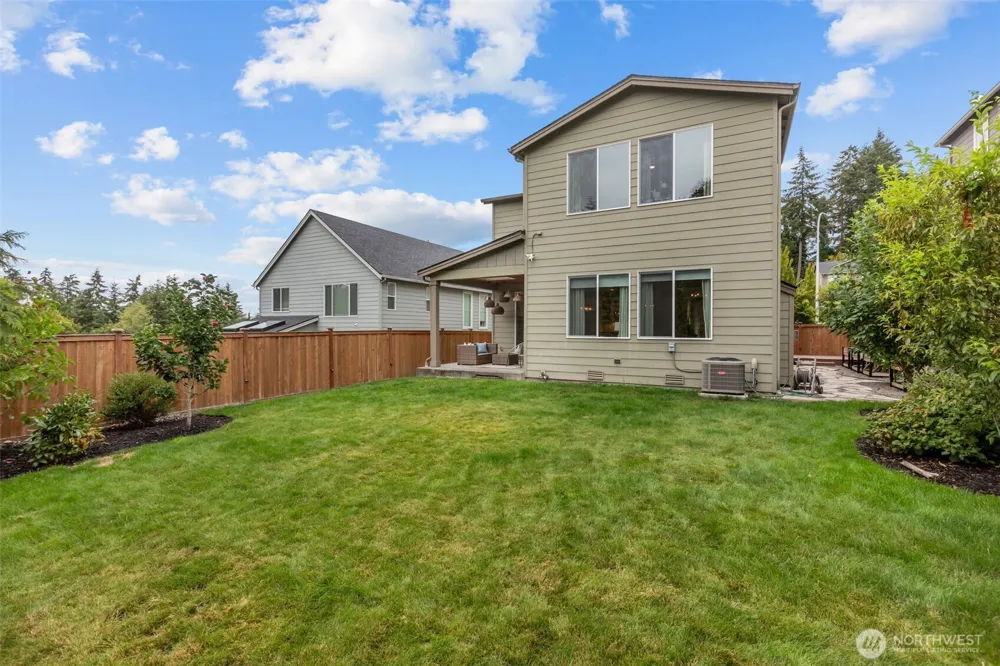 31327 43rd Place SW Federal Way, WA 98023
