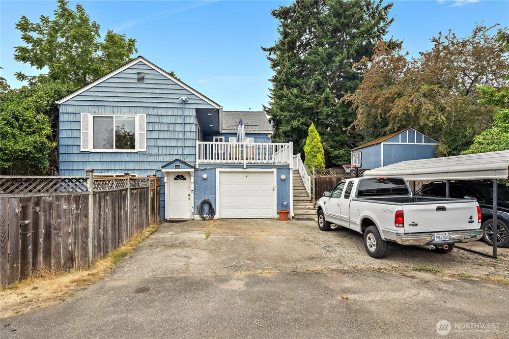 1523 1st Street Kirkland, WA 98033