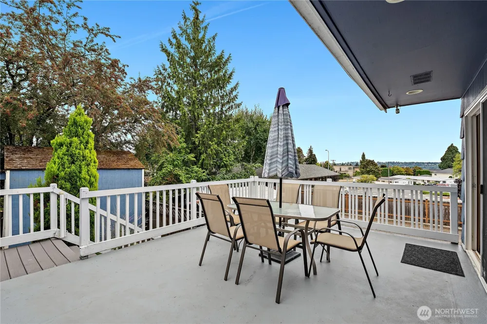 1523 1st Street Kirkland, WA 98033