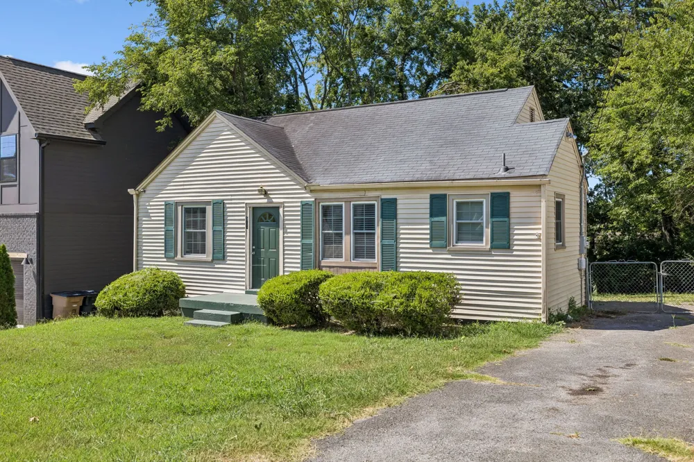 543 Croley Dr Nashville, TN 37209