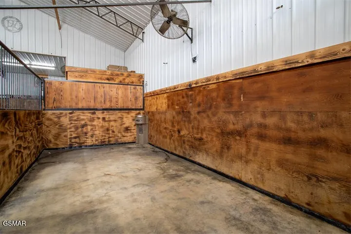 1917 Valley Home Road Dandridge, TN 37725
