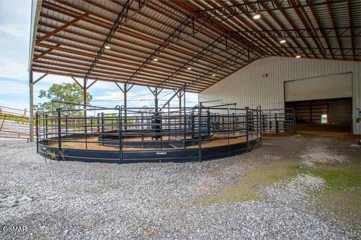 1917 Valley Home Road Dandridge, TN 37725