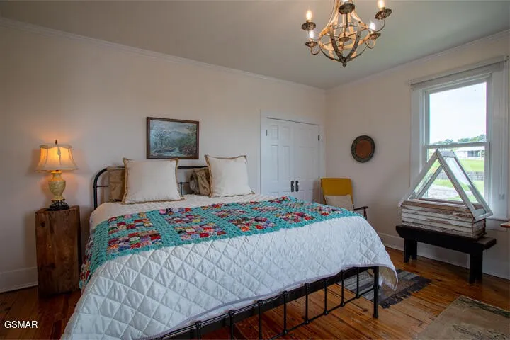 1917 Valley Home Road Dandridge, TN 37725