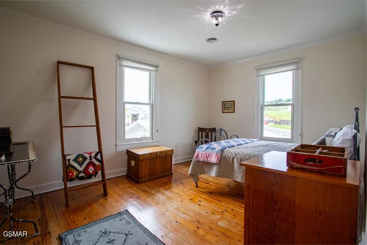 1917 Valley Home Road Dandridge, TN 37725