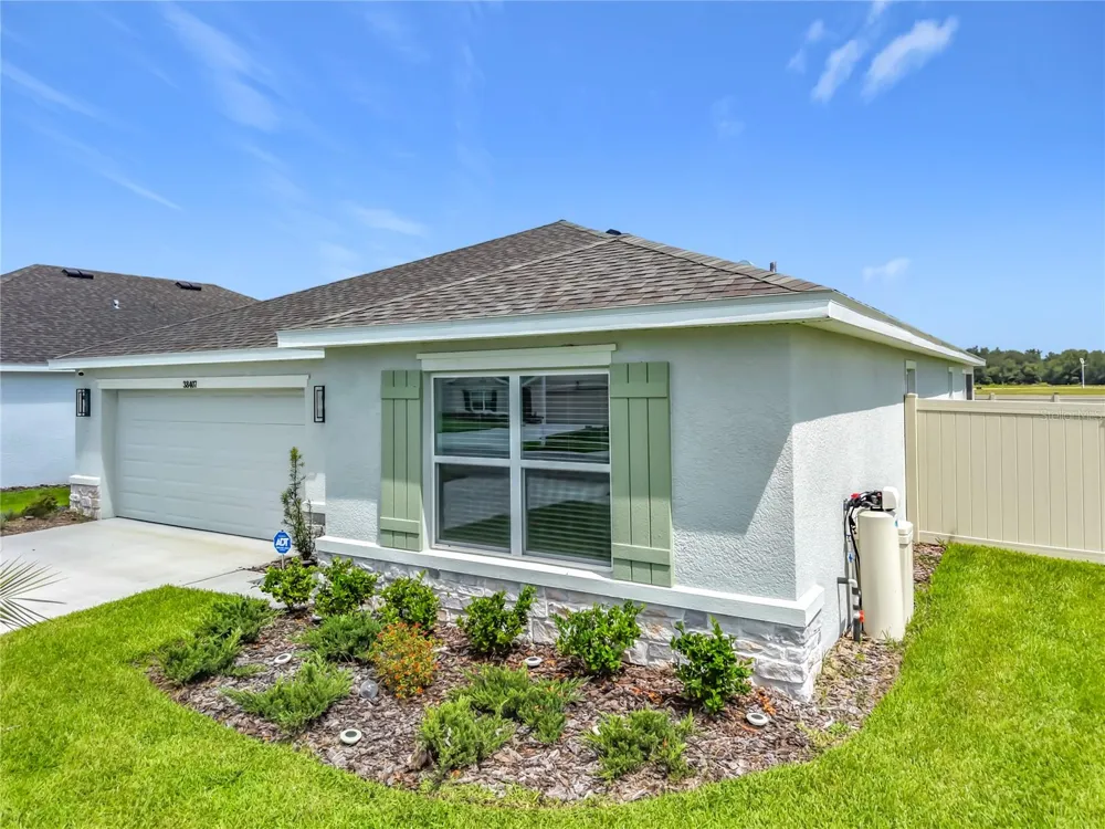 38407 TEA ROSE AVENUE Zephyrhills, FL 33540