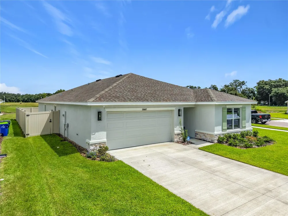 38407 TEA ROSE AVENUE Zephyrhills, FL 33540