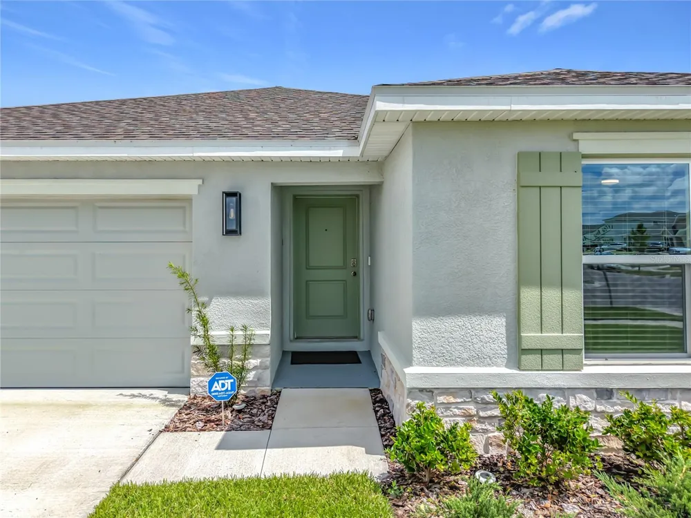 38407 TEA ROSE AVENUE Zephyrhills, FL 33540