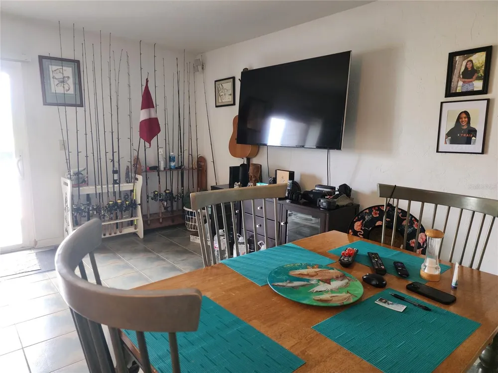 200 MERES BOULEVARD #19 Tarpon Springs, FL 34689