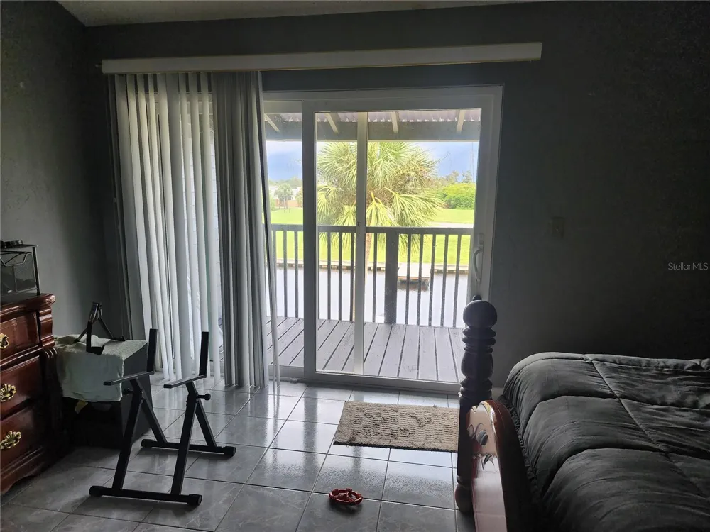 200 MERES BOULEVARD #19 Tarpon Springs, FL 34689