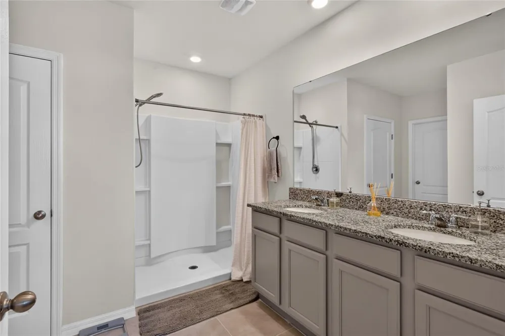 3645 DIVING DOVE LANE Bartow, FL 33830