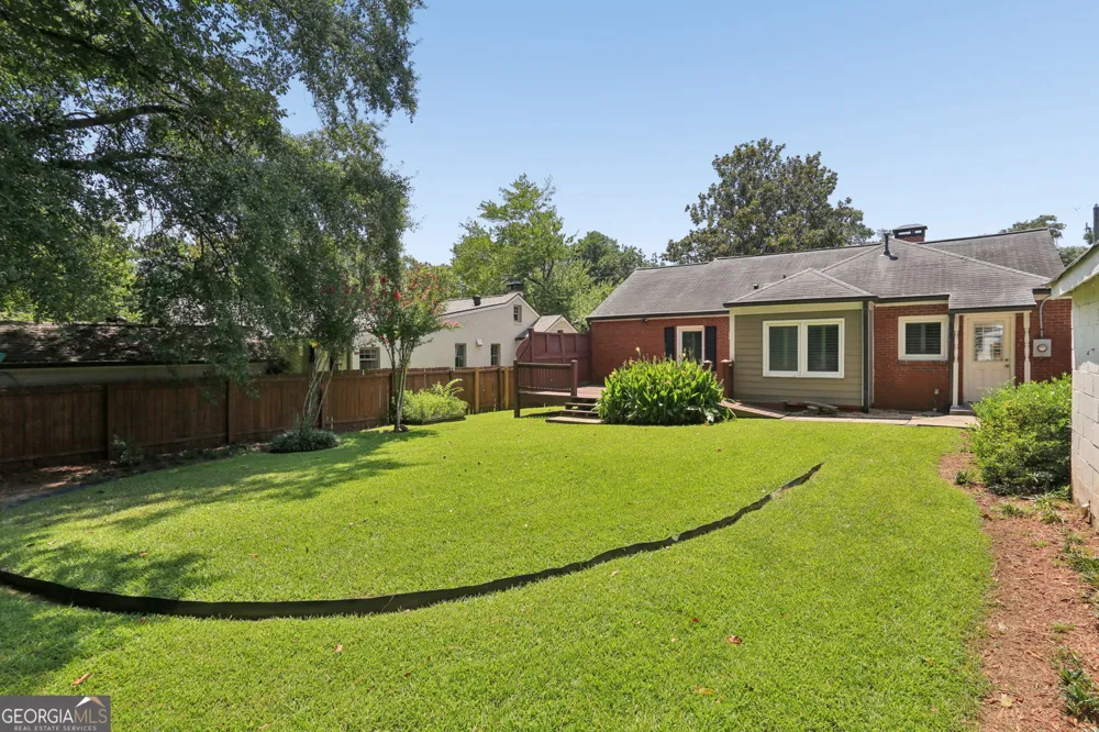 266 Midvale DR NE Atlanta, GA 30342