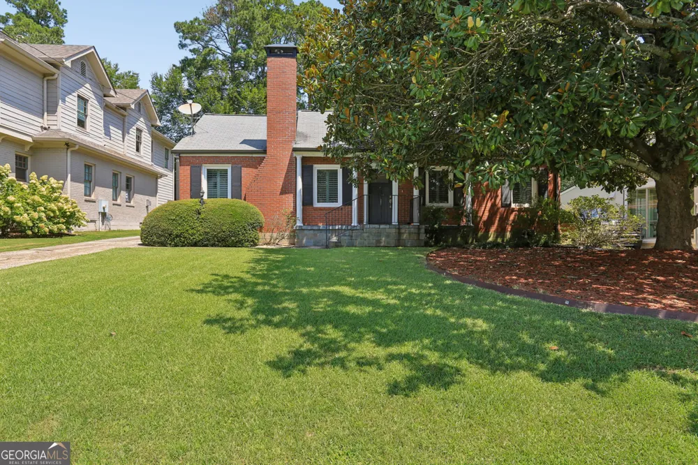266 Midvale DR NE Atlanta, GA 30342