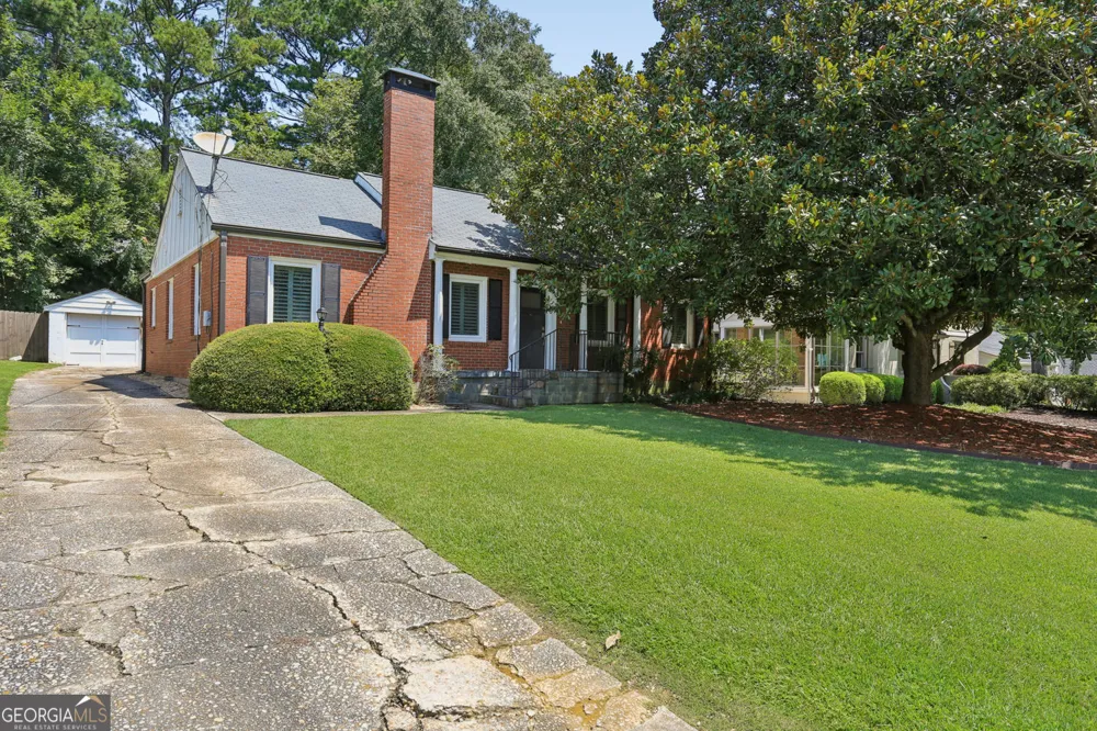 266 Midvale DR NE Atlanta, GA 30342