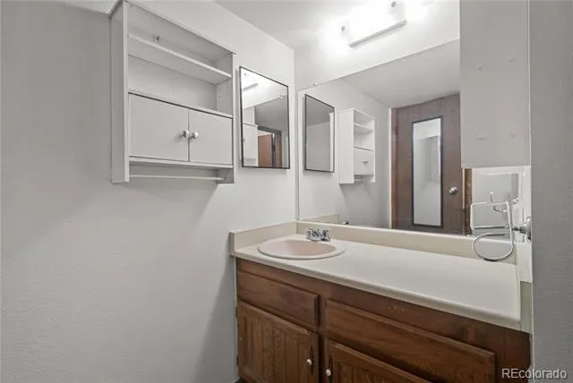 14216 E 1st Drive #C03 Aurora, CO 80011