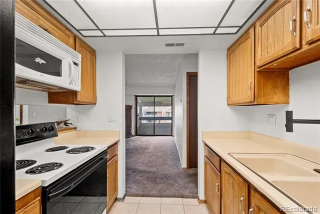 14216 E 1st Drive #C03 Aurora, CO 80011
