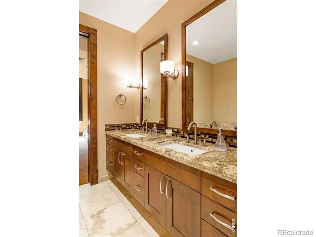 1077 Canyon Boulevard #304 Boulder, CO 80302