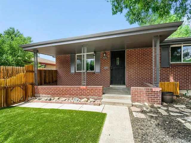 1635 W Florida Avenue Denver, CO 80223