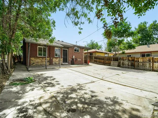 1635 W Florida Avenue Denver, CO 80223