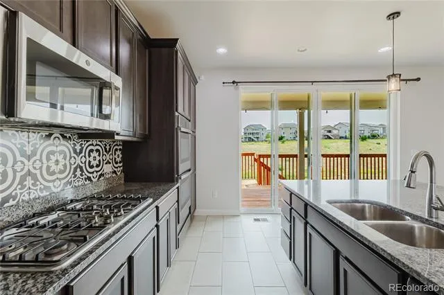 22691 E Narrowleaf Circle Aurora, CO 80016