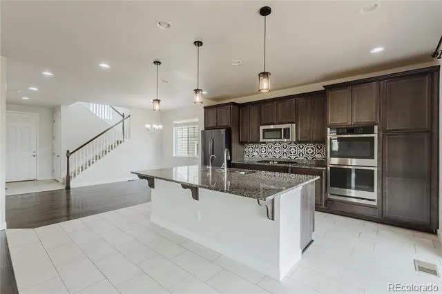 22691 E Narrowleaf Circle Aurora, CO 80016