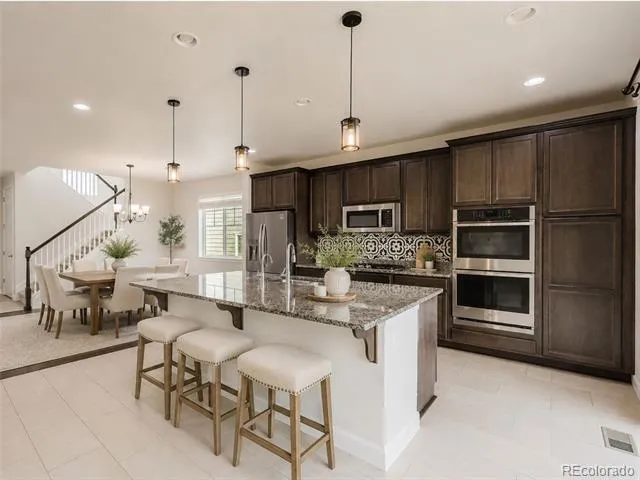 22691 E Narrowleaf Circle Aurora, CO 80016
