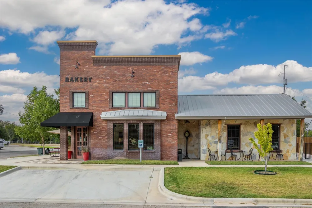 301 E Brown Street San Saba, TX 76877