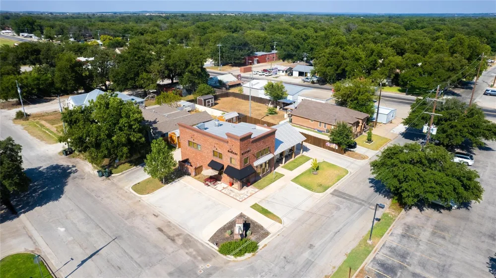 301 E Brown Street San Saba, TX 76877