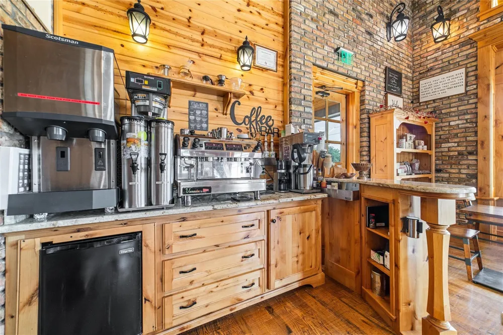 301 E Brown Street San Saba, TX 76877
