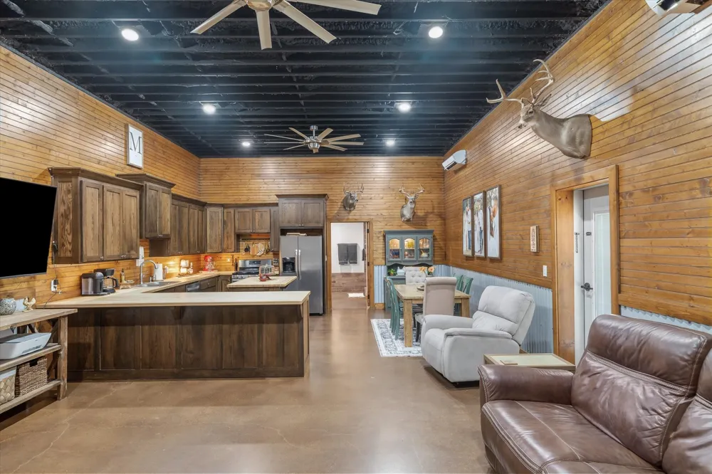 2857 Fm 858 Ben Wheeler, TX 75754