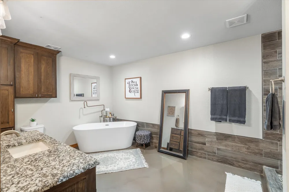 2857 Fm 858 Ben Wheeler, TX 75754