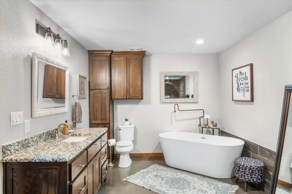 2857 Fm 858 Ben Wheeler, TX 75754