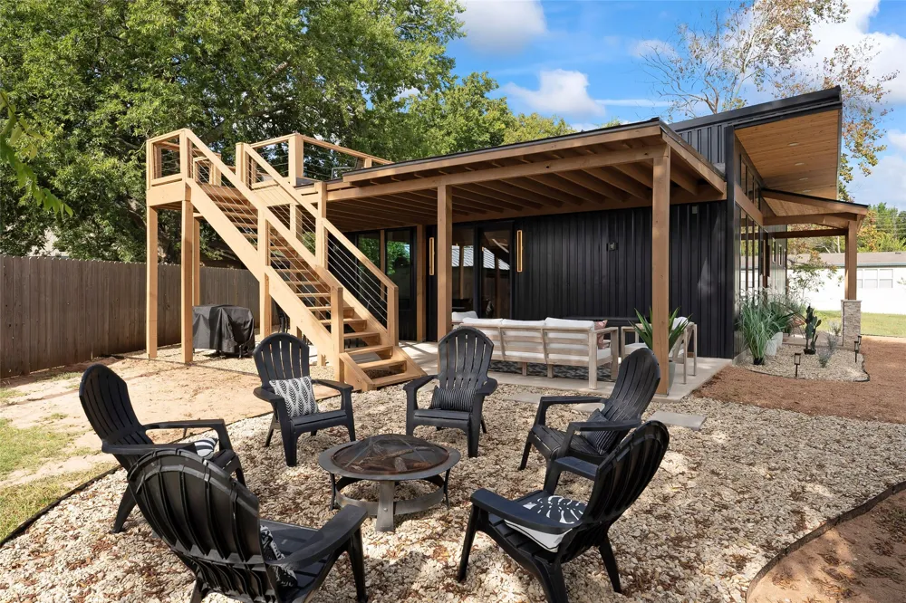 118 Bayside Circle Gainesville, TX 76240