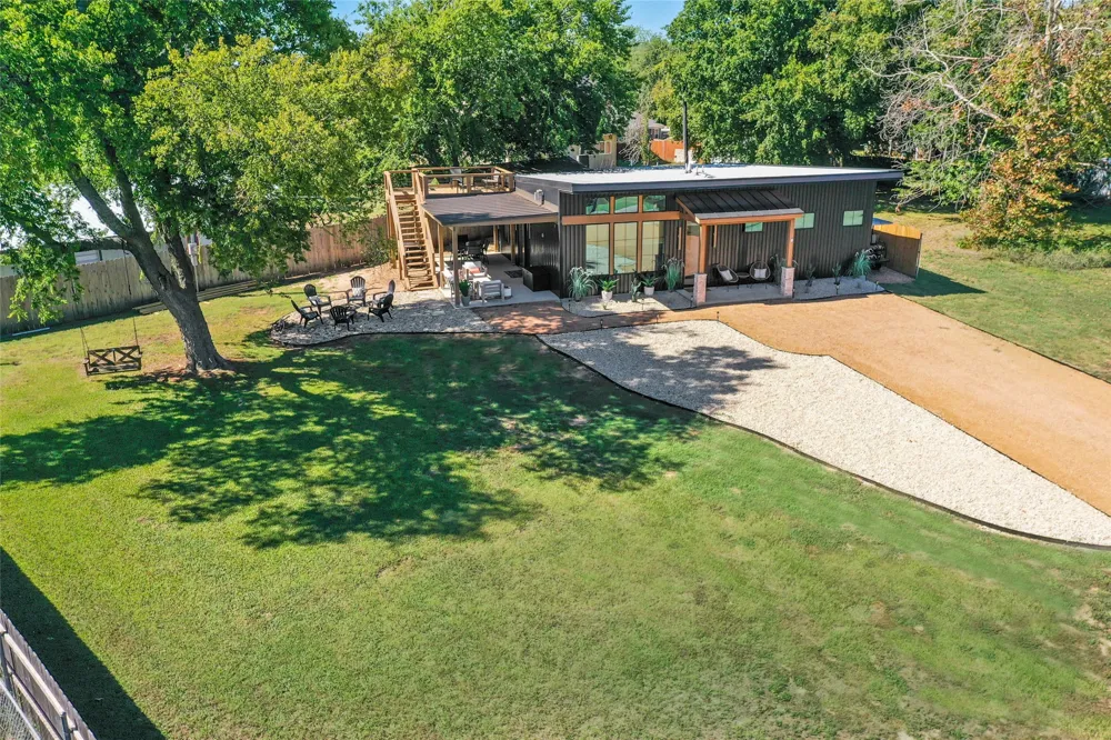 118 Bayside Circle Gainesville, TX 76240