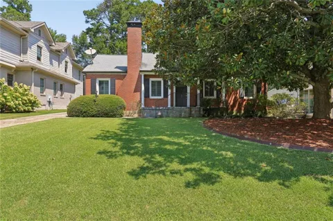 266 Midvale Drive NE