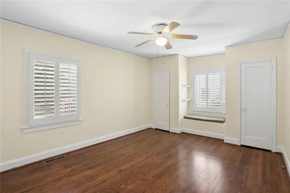 266 Midvale Drive NE Atlanta, GA 30342