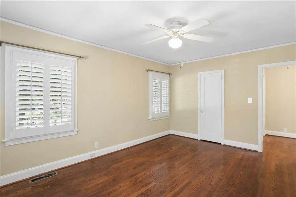 266 Midvale Drive NE Atlanta, GA 30342