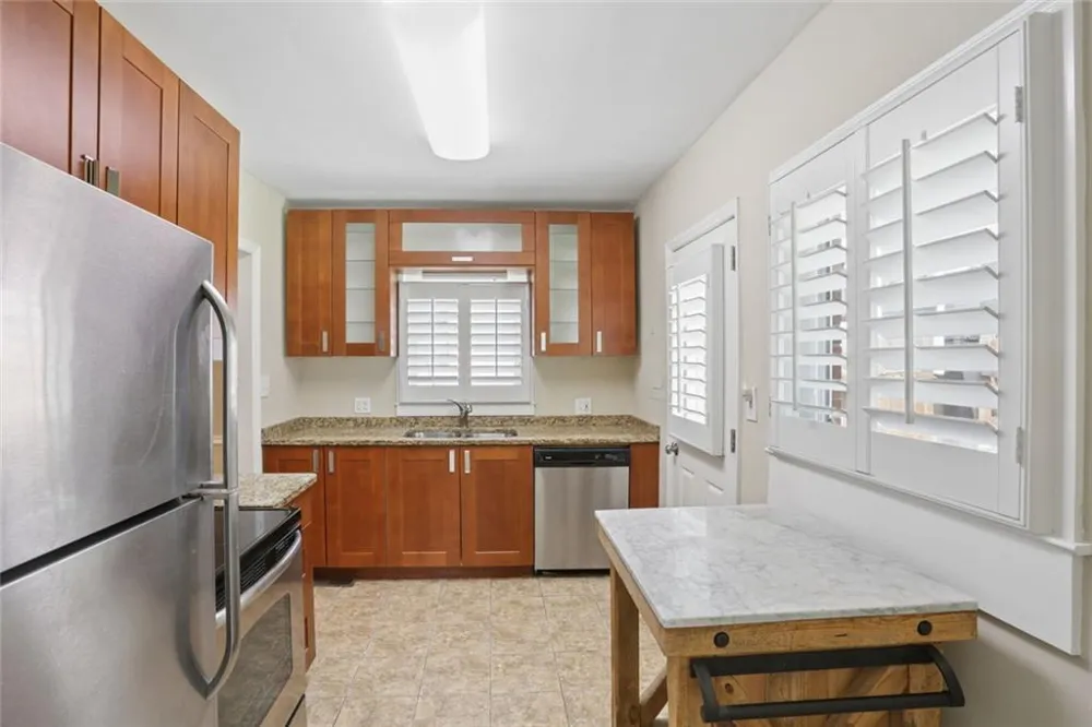 266 Midvale Drive NE Atlanta, GA 30342