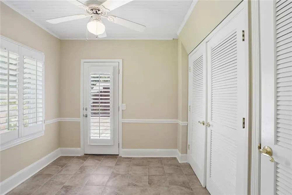 266 Midvale Drive NE Atlanta, GA 30342