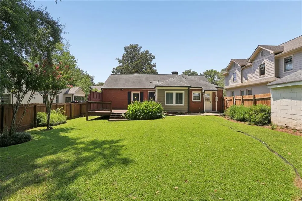266 Midvale Drive NE Atlanta, GA 30342