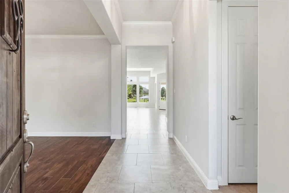 9806 Reflection Point Drive Cypress, TX 77433