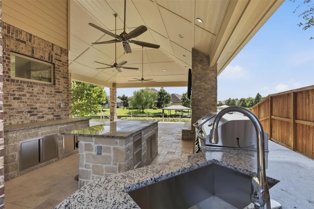 9806 Reflection Point Drive Cypress, TX 77433