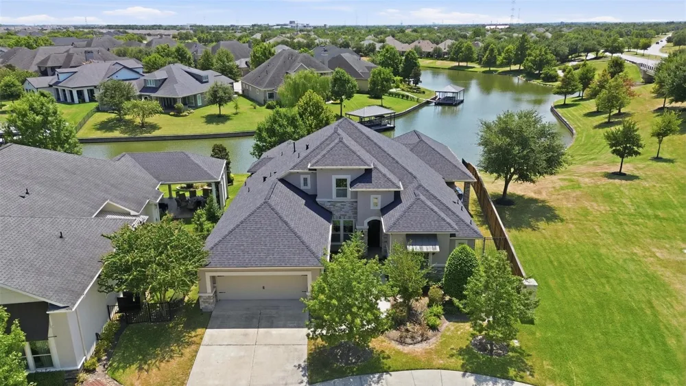 9806 Reflection Point Drive Cypress, TX 77433