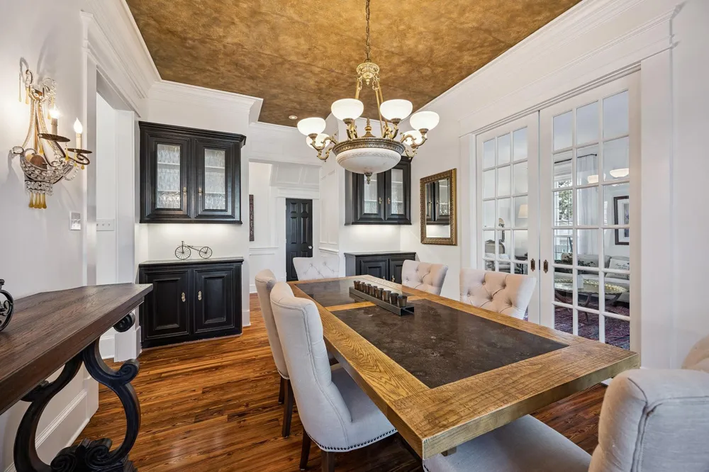 216 E 26th Street Houston, TX 77008