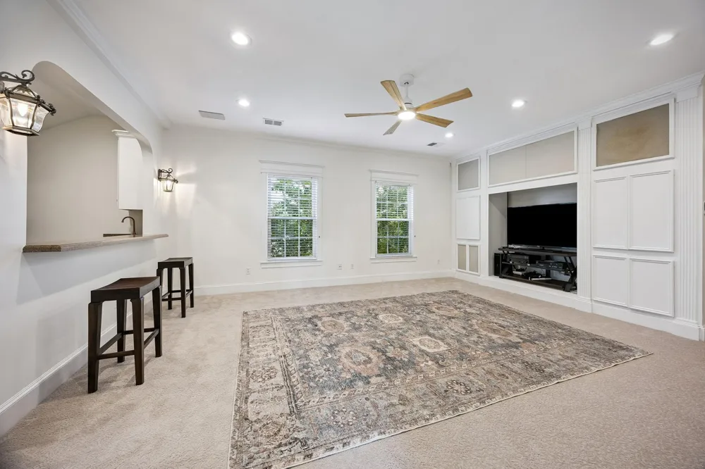 216 E 26th Street Houston, TX 77008
