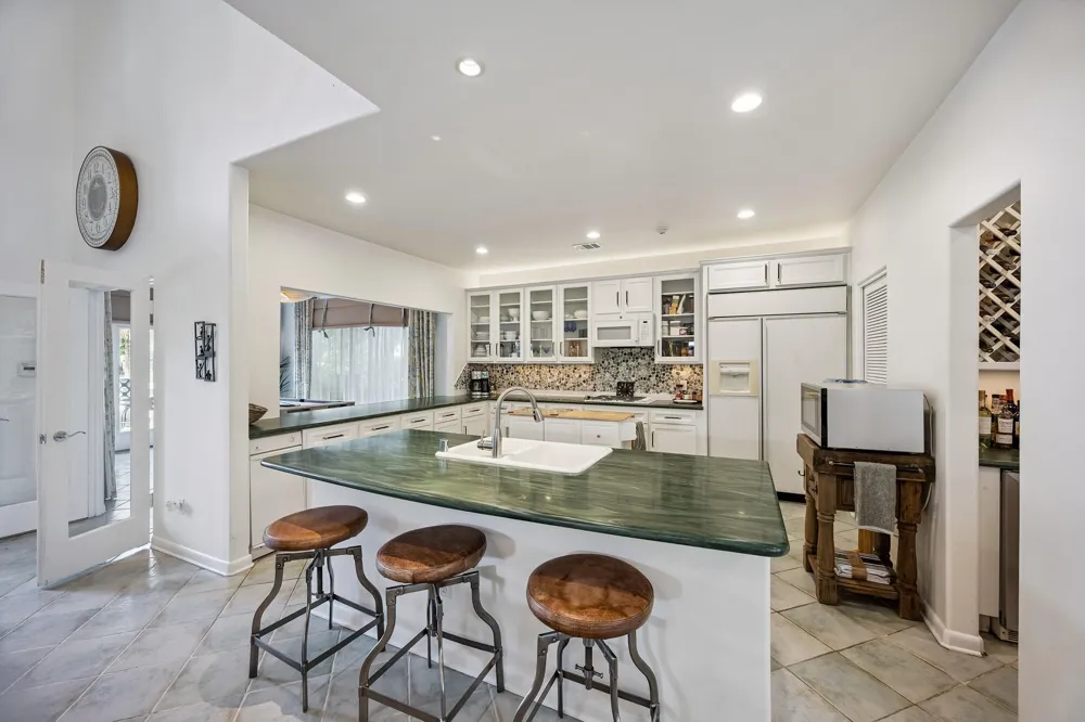 216 E 26th Street Houston, TX 77008