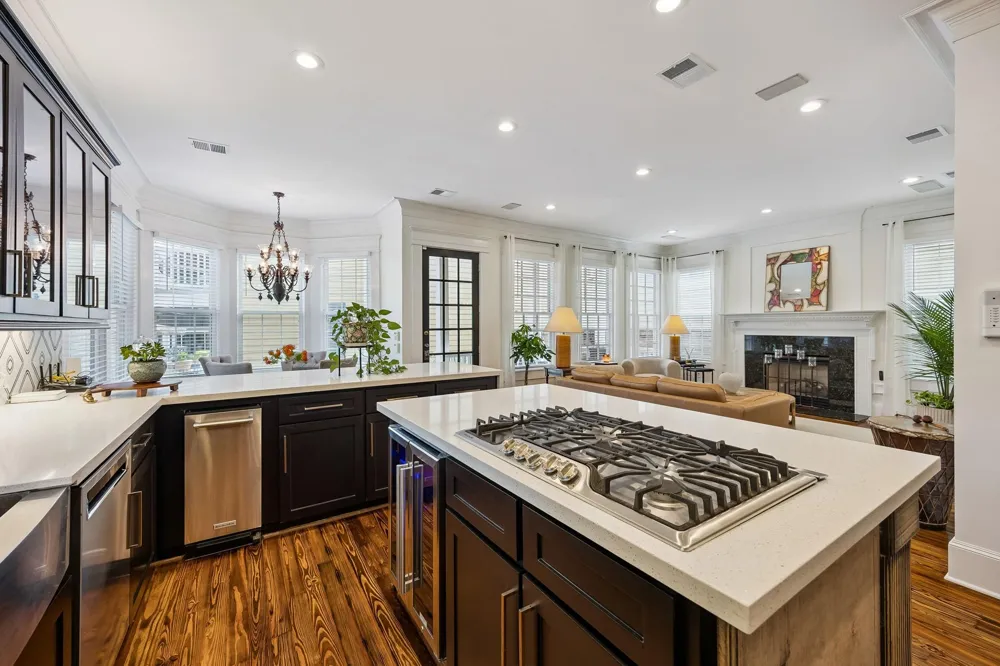 216 E 26th Street Houston, TX 77008