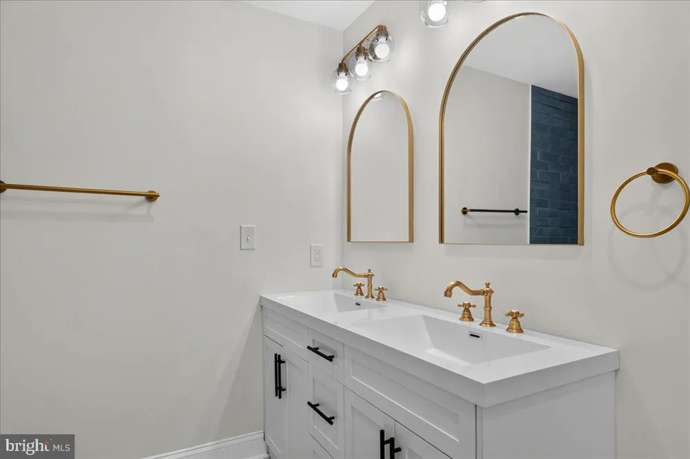 315 EAGLE ROCK LANE Bluemont, VA 20135